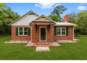 824 NE 9TH AVE