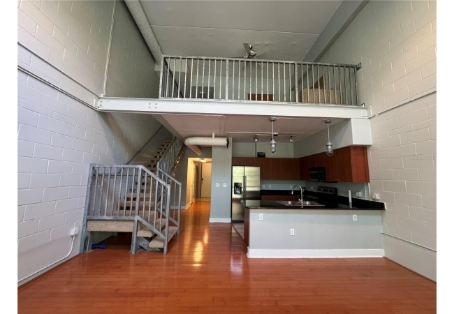 2515 SW 35TH PL #209 House photo 8