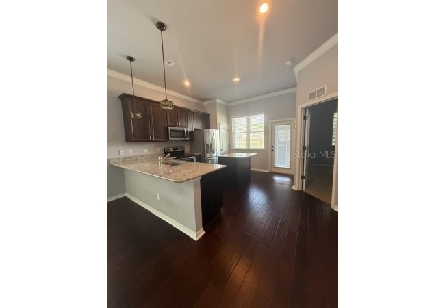 7925 SW 82ND DR House photo 8