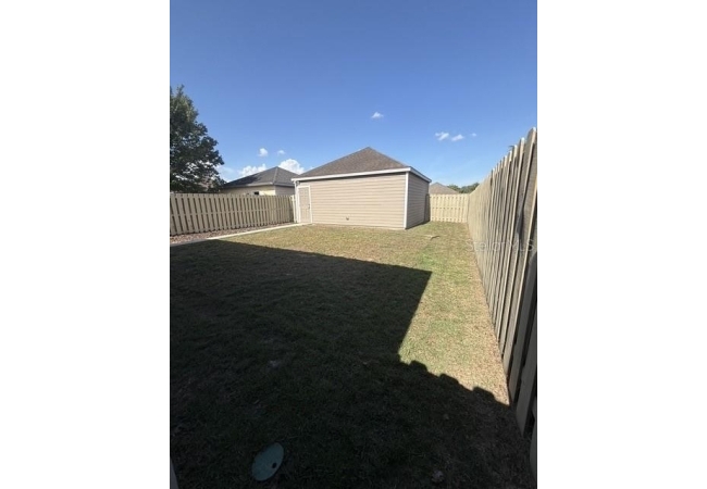 7925 SW 82ND DR House photo 17
