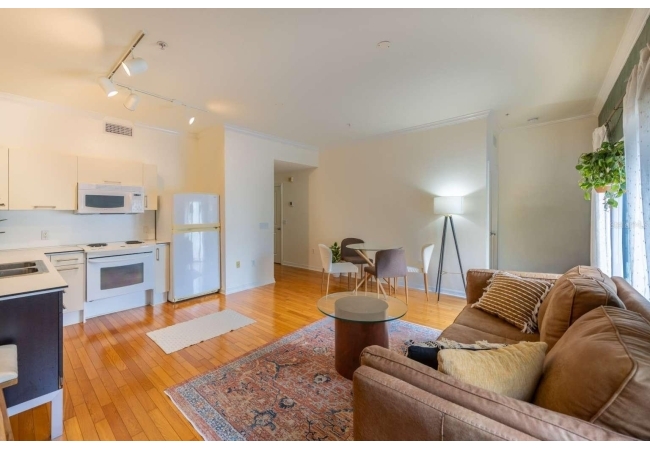 20 SW 6TH ST #211 Condo photo 4