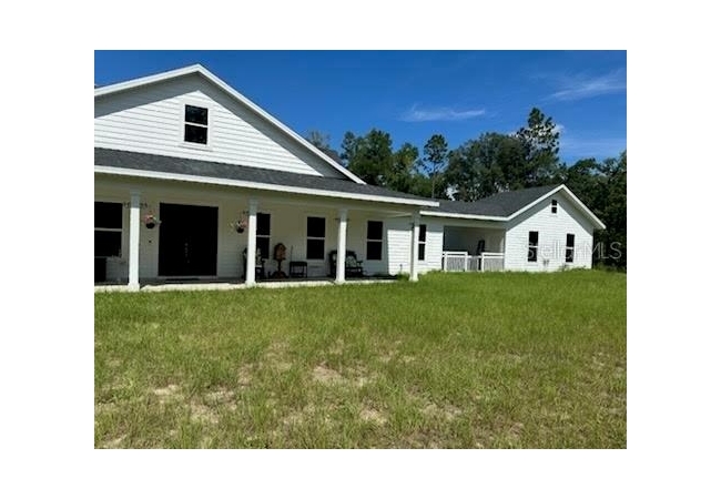 5040 NE 48TH CT House photo 2