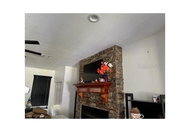 5040 NE 48TH CT House photo 10