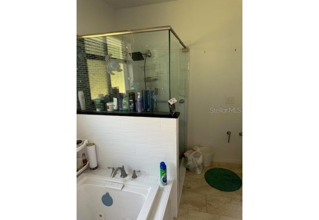 5040 NE 48TH CT House photo 17