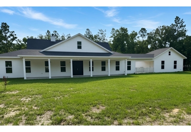 5040 NE 48TH CT House photo 1