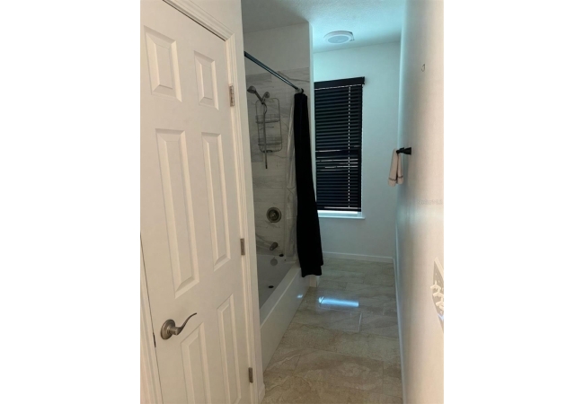 5040 NE 48TH CT House photo 16