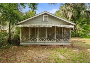 512 NW 9TH AVE