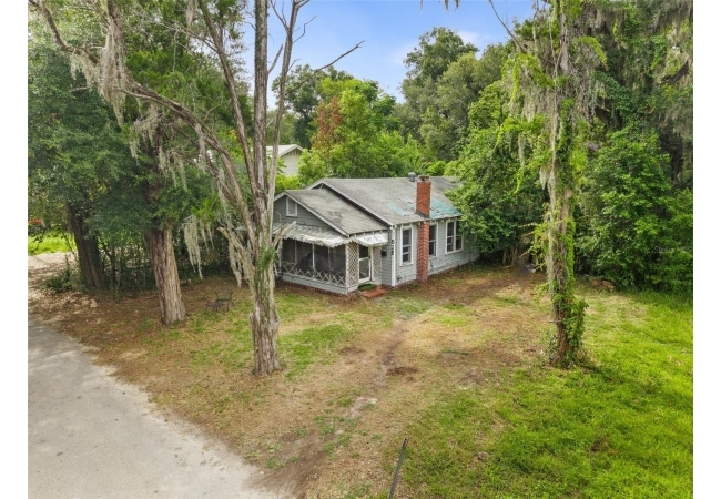 512 9TH House photo 3