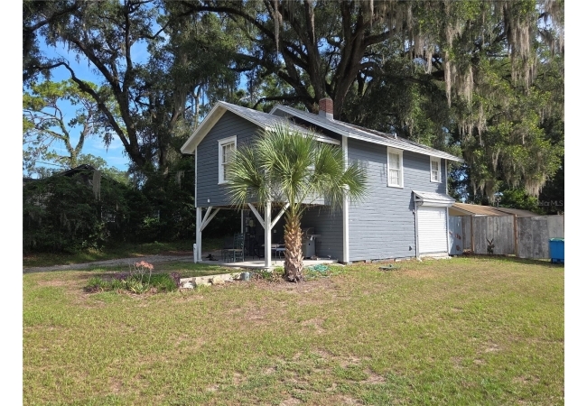 18758 NW 243RD TER House photo 2