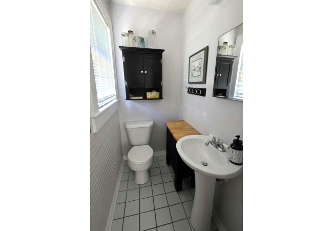 18758 NW 243RD TER House photo 6