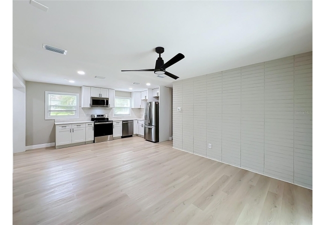 1320 NW 55TH ST House photo 9