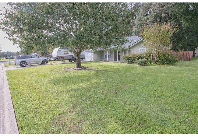 23582 NW 3RD AVE House photo 28