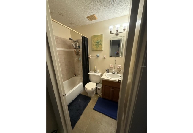 6904 SW 42ND PL Condo photo 6